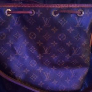 Louis Vuitton Bucket Bag